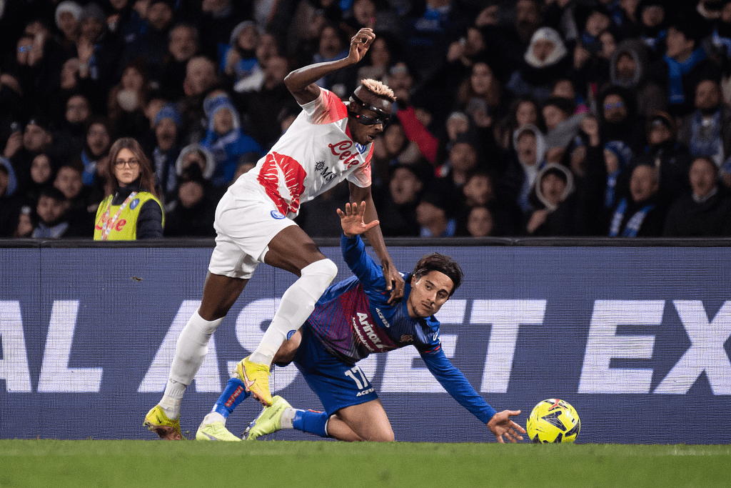 关于里斯本竞技客场一球小胜那不勒斯，高效防守的信息