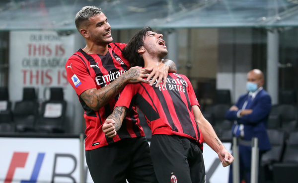 尤文客场惨败佛罗伦萨，卫冕冠军还能逆袭吗？的简单介绍