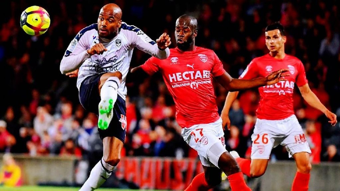 甘冈对阵梅斯，决战关键三分争夺