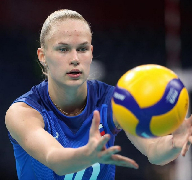 包含俄罗斯击败波黑，力排众多锁定晋级的词条