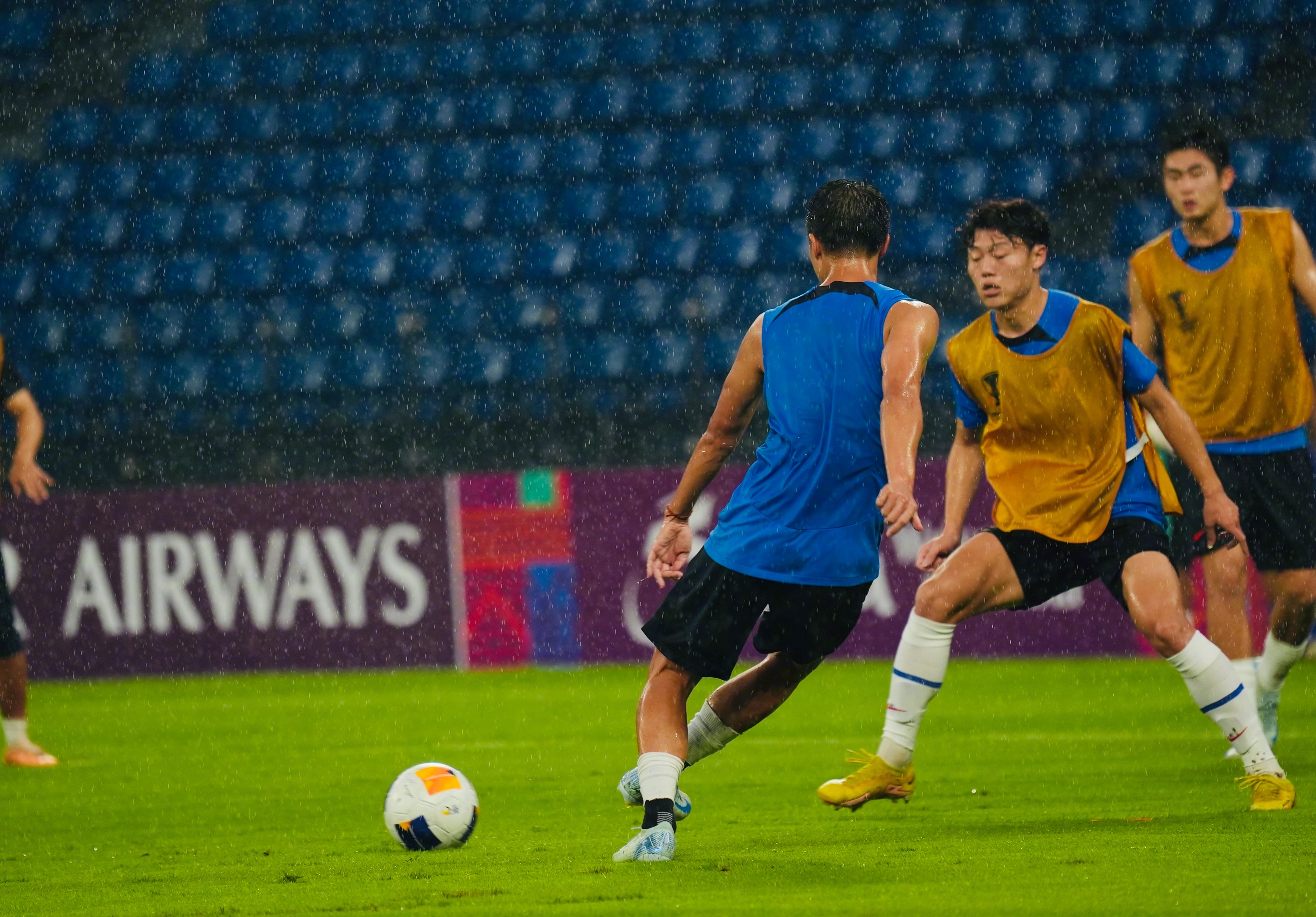 赛场风云!国际运动赛事上的紧张气氛 赛场风云!国际运动赛事上的紧张气氛