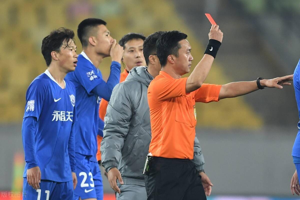 南安普顿再度告负,保级难题愈发严峻 南安普顿再度告负,保级难题愈发严峻